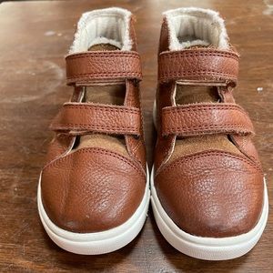 Ugg Rennon high top sneaker